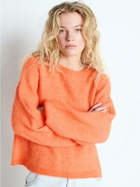 NWOT AMERICAN VINTAGE Nenybay Orange Sweater - Size M